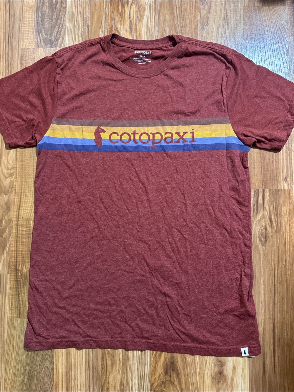 Cotopaxi On The Horizon Men’s T Shirt Size Medium